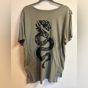 Official Taylor Swift reputation tour shirt